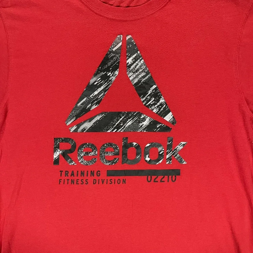 Reebok Training Fitness Division T Shirt Mens Large Short Sleeves Red